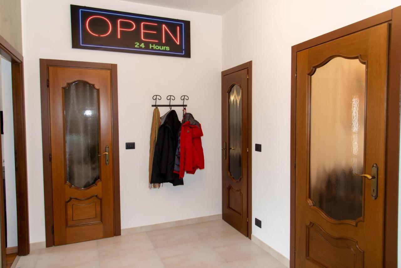 A Casa Di Ivy E Baby Apartment Turin Ngoại thất bức ảnh
