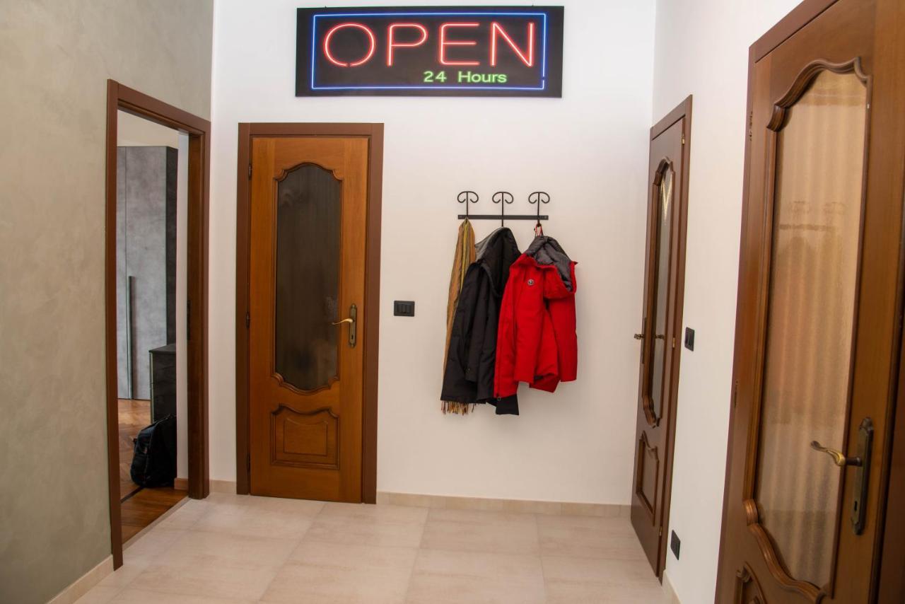 A Casa Di Ivy E Baby Apartment Turin Ngoại thất bức ảnh
