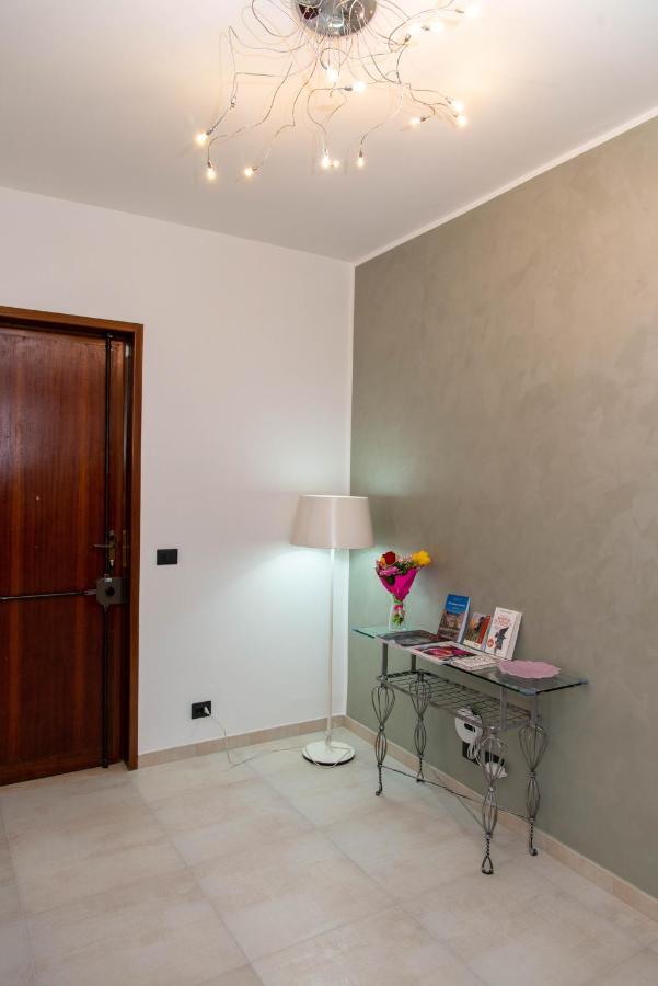 A Casa Di Ivy E Baby Apartment Turin Ngoại thất bức ảnh